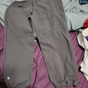 Lulu lemon capris jogs